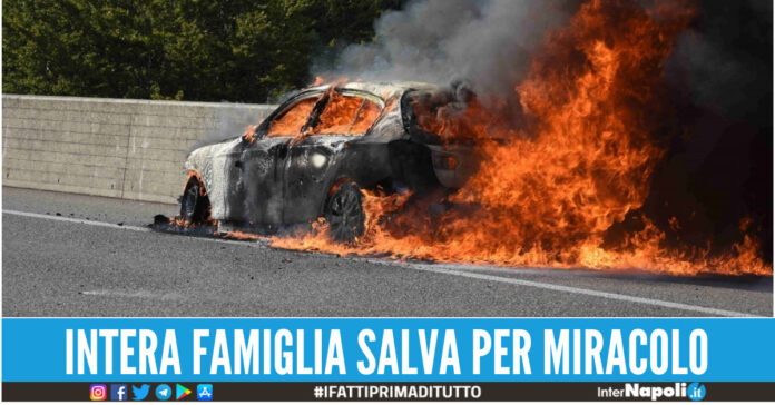 auto in fiamme autostrada a1