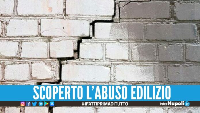 Abbatte il muro nel rione Don Guanella per i clienti: negozio sequestrato