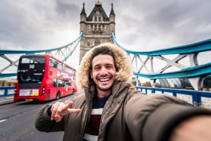 Lavorare viaggiando è possibile: un corso di inglese è fondamentale