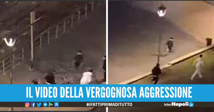 AGGREDITA E RAPINATA DALLA BABY GANG NAPOLI