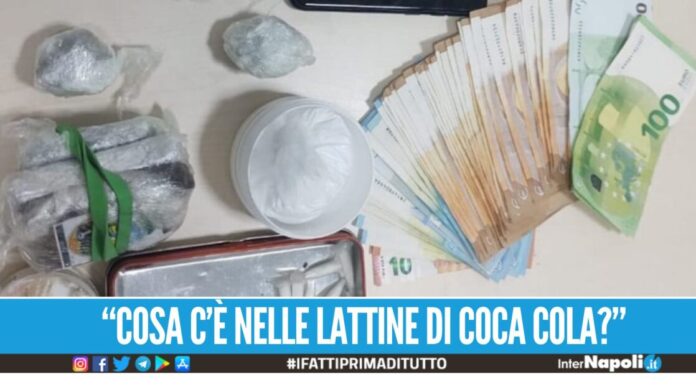 In giro per Posillipo con droga e contanti, arrestato per 'colpa' del forte odore.