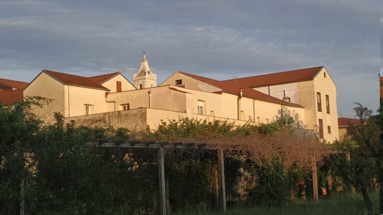 Il Convento Francescano, senza i Monaci, è rimasto aperto alla Città di Giugliano