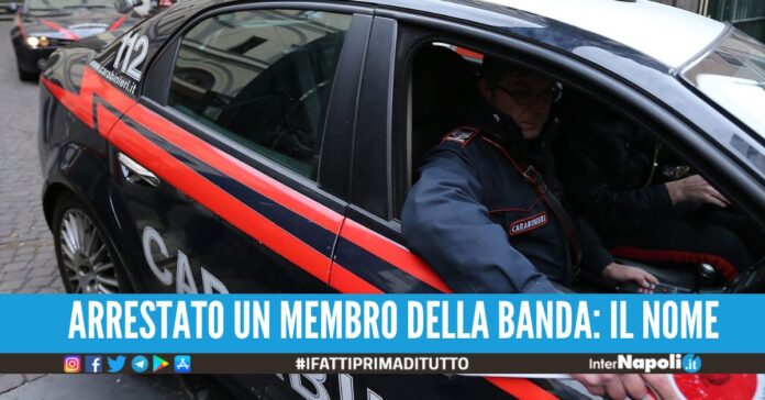 Rocambolesca inseguimento a Castellammare, 2 banditi in fuga dai finestrini