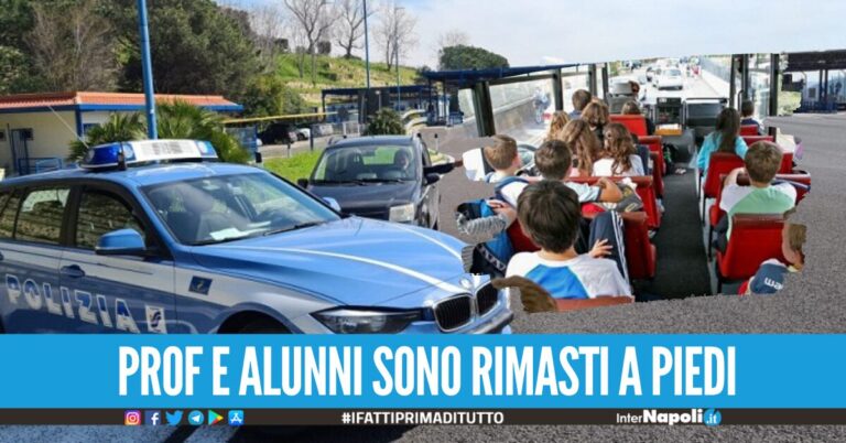 Bus per la gita scolastica senza revisione, bloccato dalla Polizia sulla Tangenziale di Napoli