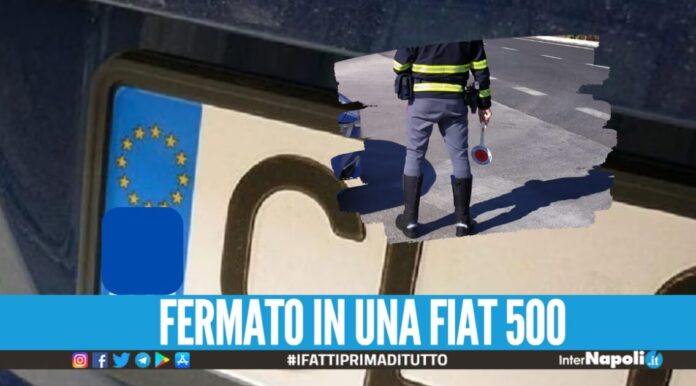 Girava in un'auto rubata a Grumo, beccato con la targa straniera