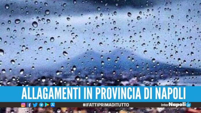 La settimana inizia con il maltempo, è ancora allerta meteo in Campania