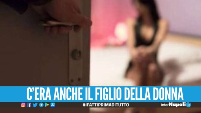 Costringe la compagna a prostituirsi in hotel, arrestato a Torre del Greco