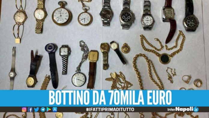 Rubano gioielli e orologi preziosi, catturati 2 rapinatori di Napoli