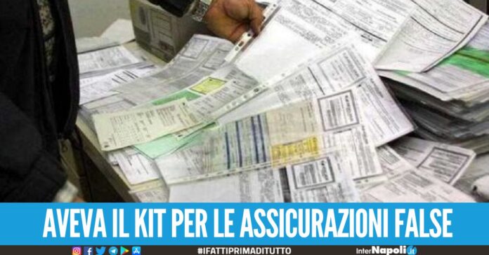 Allestisce un call center in casa per vendere false polizze assicurative, domiciliari per 38enne di Villa Literno