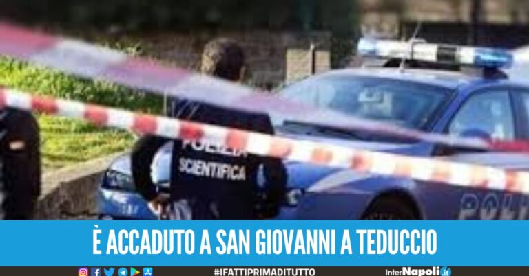 Agguato a Napoli, uomo ucciso in un parcheggio