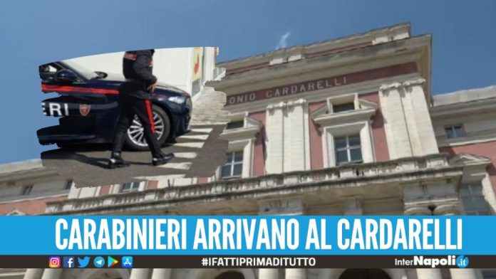 Colpito all'addome e al torace a Napoli, 39enne finisce in ospedale