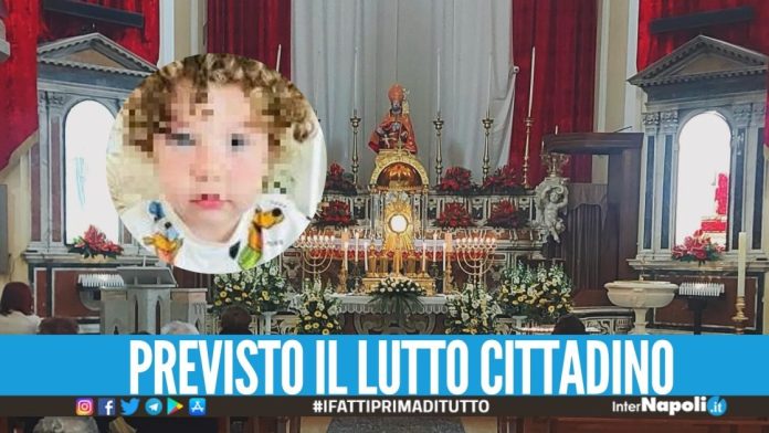 Lutto a Mugnano per il piccolo Raffaele, domani i funerali del bimbo