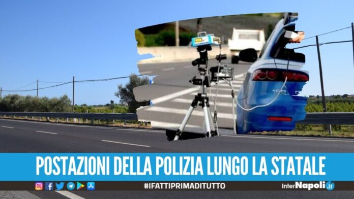 Controlli lungo la Domitiana, agenti in azione con gli autovelox mobili
