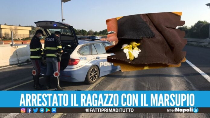 In viaggio con 4 'mattonelle' di hashish, presi all'uscita di Torre Annunziata