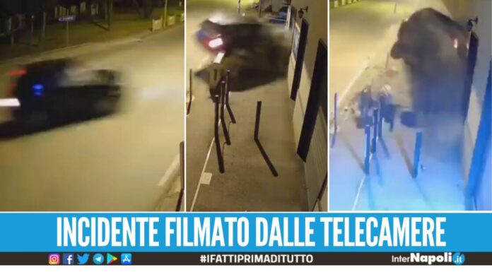 Spaventoso incidente nel Vesuviano, suv si schianta contro il muro