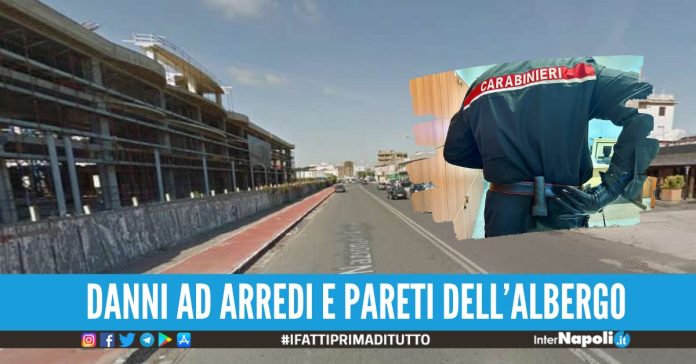 lite nella hall dell'albergo appia