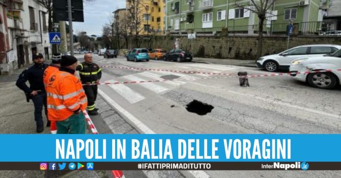 voragine zona ospedaliera napoli