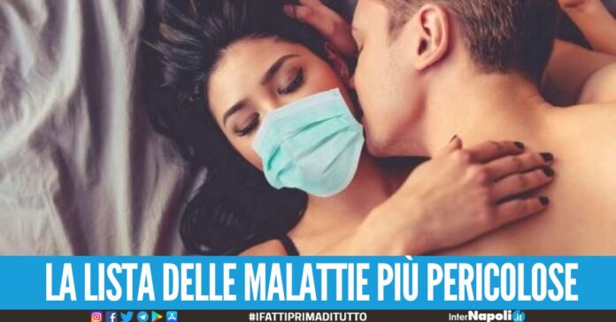 Sesso, l'allarme dei medici Giovani usano meno precauzioni, boom malattie