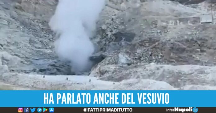 eruzione campi flegrei