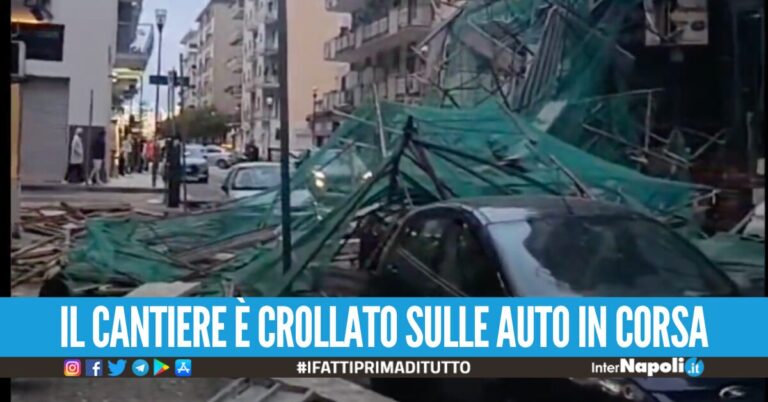 Prima il boato poi il caos, 5 persone ferite dopo il crollo del ponteggio ad Aversa