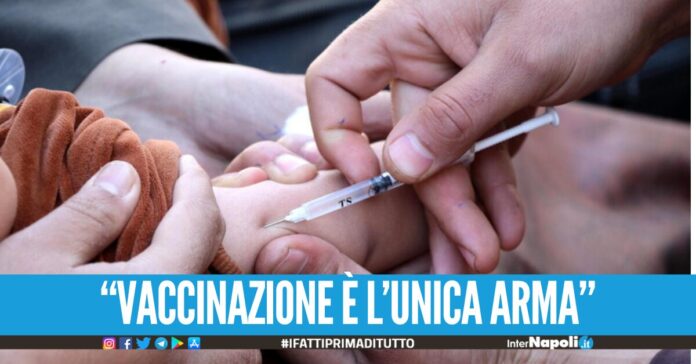Boom morbillo e pertosse, soprattutto tra i bimbi. Malattie super contagiose, cosa si rischia