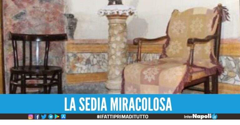 A Napoli la sedia della fertilità, nel cuore dei Quartieri Spagnoli le donne chiedono il miracolo