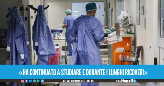 «ha continuato a studiare e durante i lunghi ricoveri»