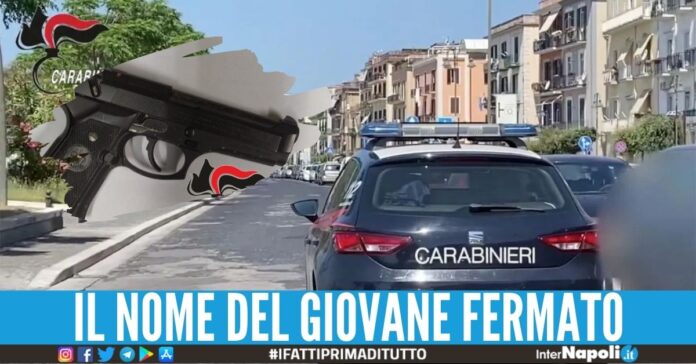 Passeggiava con pistola e cocaina, 22enne bloccato a Pozzuoli
