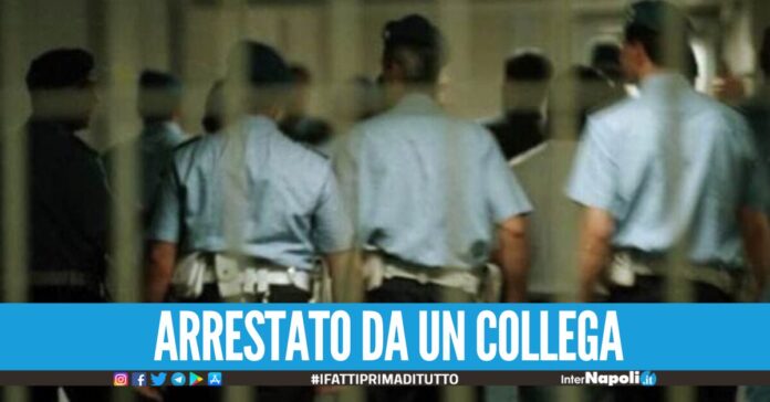 Oltre 4 kg droga e 22 telefoni, arrestato agente della Penitenziaria in Campania