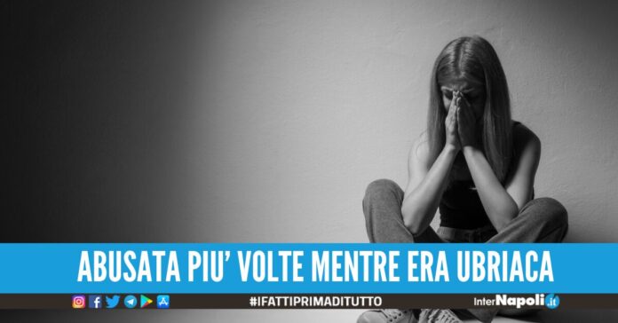 violenza in hotel ubriaca giugliano