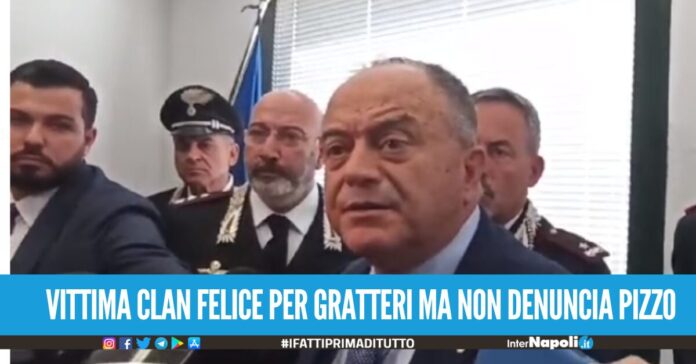 Pagava 4mila euro al mese al clan dal 2015 ma non denuncia il pizzo
