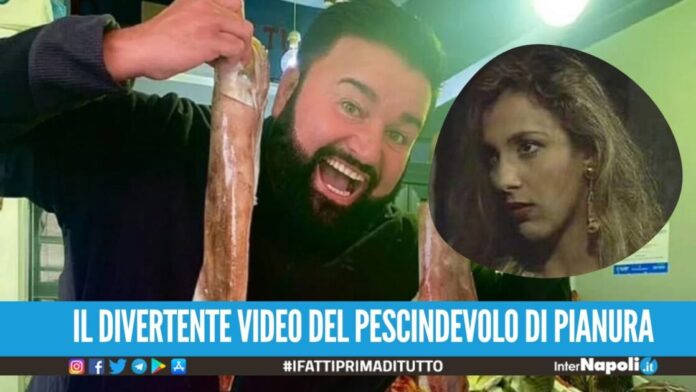 Peppe Di Napoli scherza su Selen Agg' vist' tutti e film tuoje e comm...