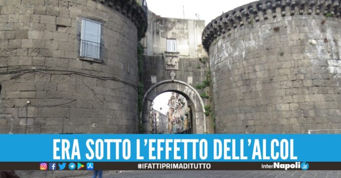 aggredisce la madre porta nolana