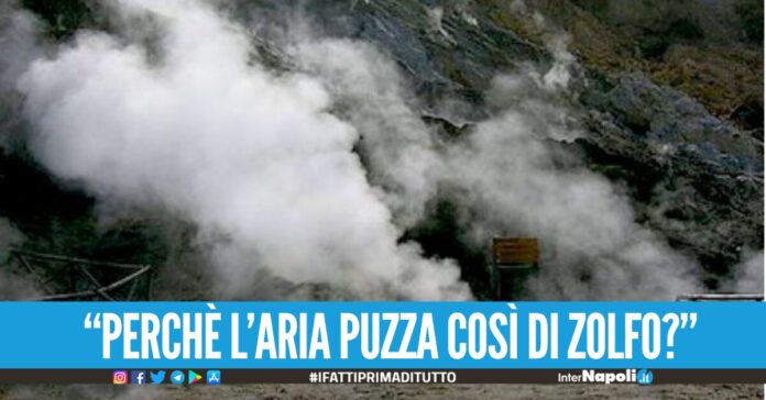 forte odore di zolfo