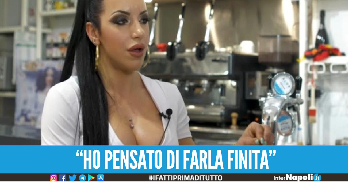 Barista napoletana sexy accusa l ex fidanzato Ha diffuso in rete  