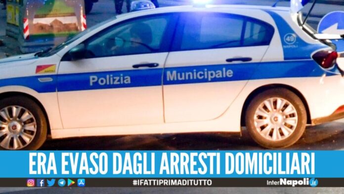 Incidente in via Caracciolo, 21enne arrestato per guida senza patente