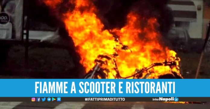 fiamme scooter ristoranti napoli