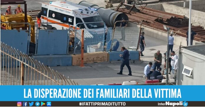 operaio 20 anni stazione metro capodichino