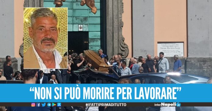 Giugliano e Qualiano dicono addio ad Antonio Russo, l'operaio morto mentre lavorava Non è giusto -