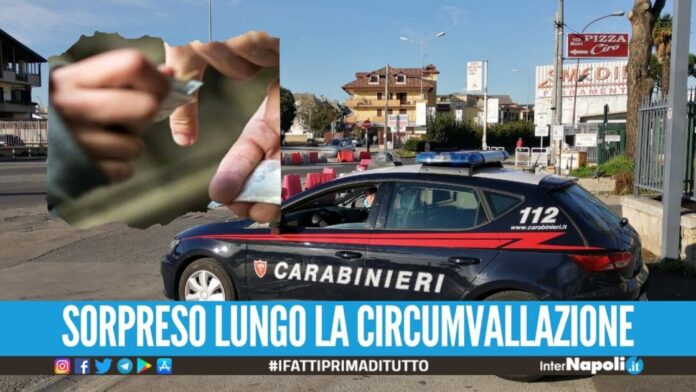 Beccato con 10 dosi di cocaina a Villaricca, preso un baby pusher