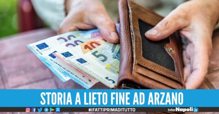 anziana perde il borsello arzano