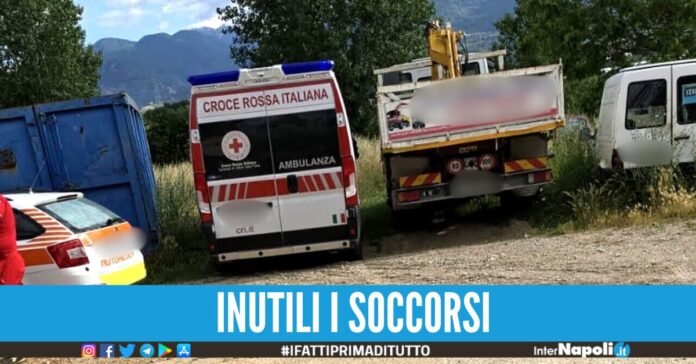 schiacciato dal trattore salernitano