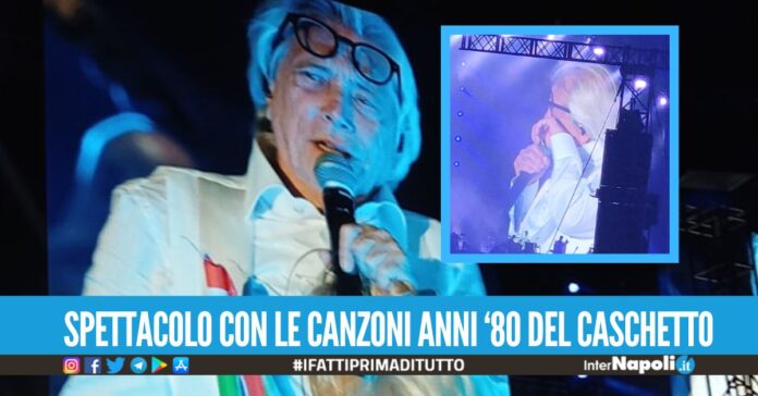 Nino D'Angelo emoziona i fan e si commuove al Maradona: 