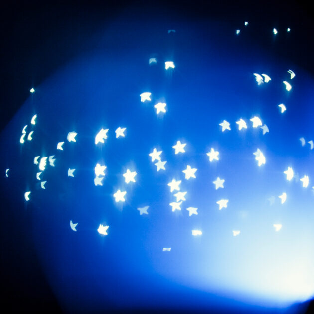 Un'esperienza indimenticabile per i tuoi clienti grazie ad un'illuminazione decorativa studiata a regola d'arte