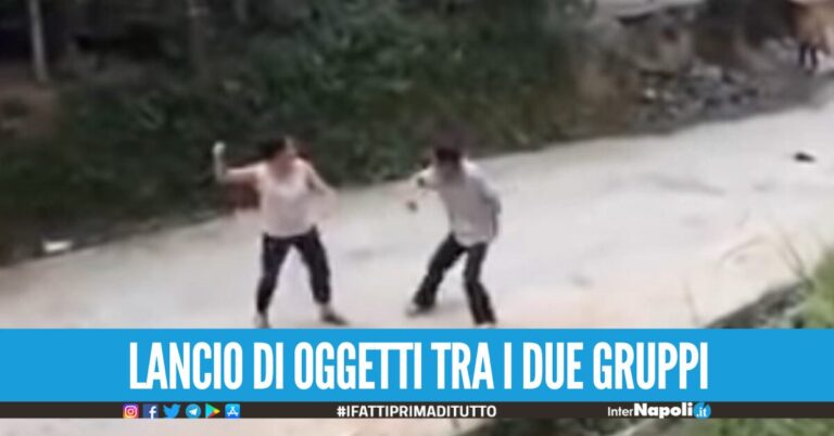 Giugliano, violenta lite per soldi tra vicini di casa 17enne finisce in ospedale