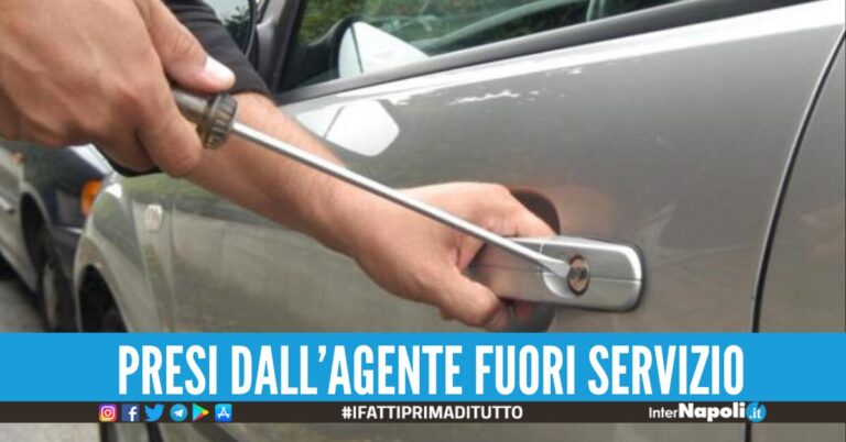 furto d'auto poliziotto napoli arenella