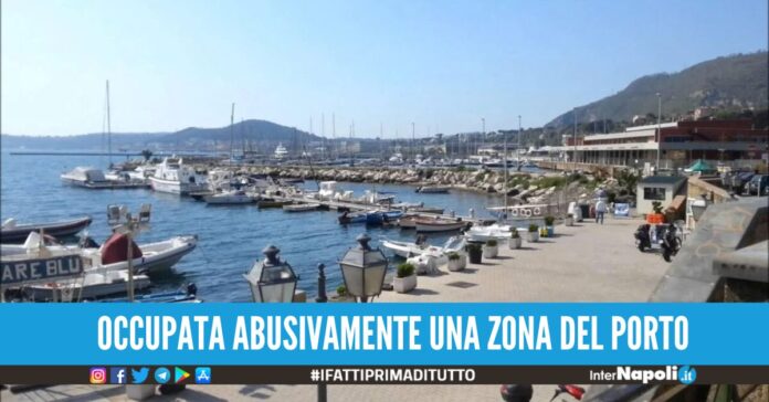 sequestro imbarcazioni pozzuoli