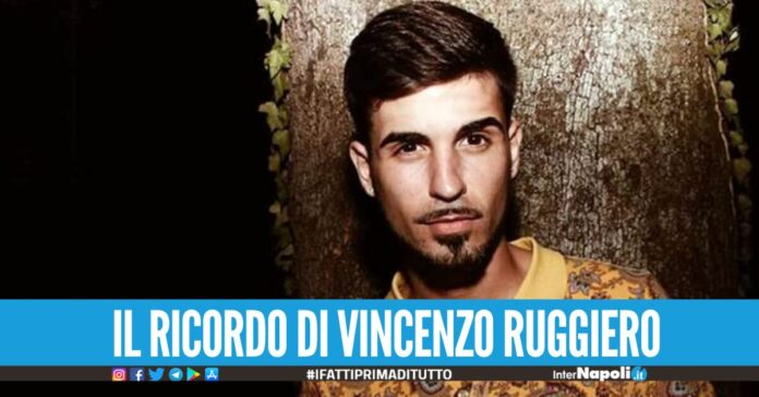 Ti amiamo, veglia su di noi, il ricordo della mamma di Vincenzo Ruggiero 7 anni dopo l'omicidio