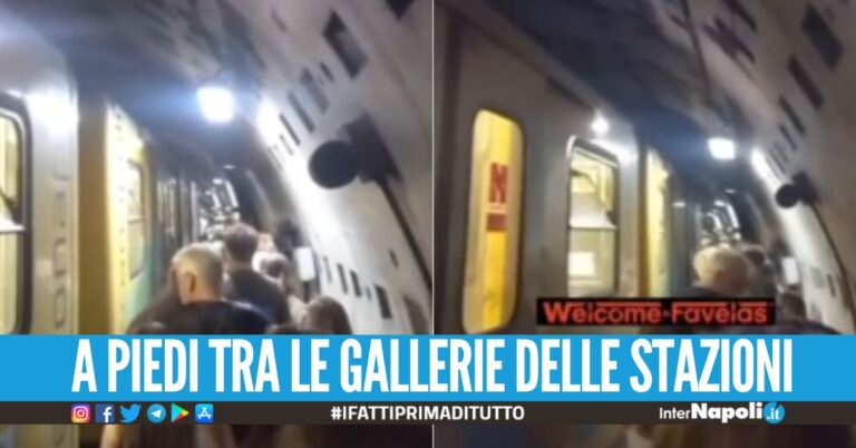 Passeggeri sui binari in galleria nella Metro, follia a Napoli