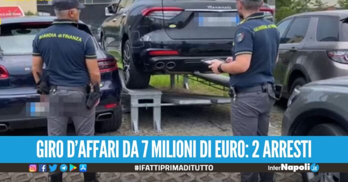 Auto di lusso con targhe provvisorie immatricolate a Napoli, scoperta la frode carosello